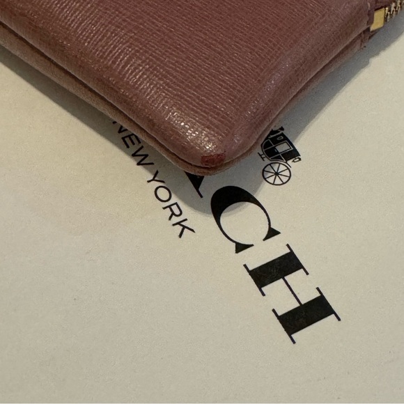 COACH - Mauve / Pink Small Wristlet / Wallet - Picture 7 of 12